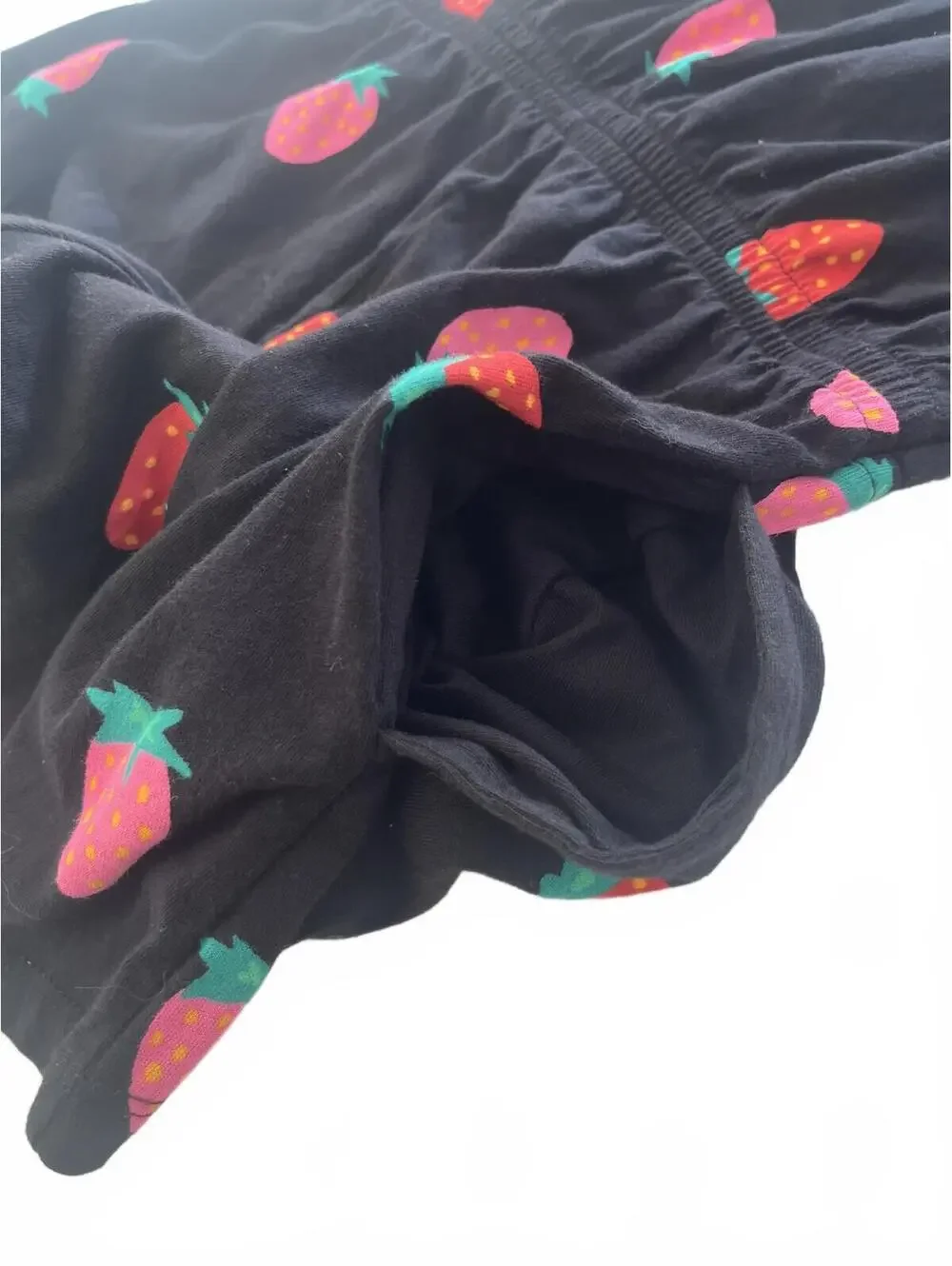 Girls Shorts Romper Strawberry Print Old Navy Black Button Front Pockets Size 8